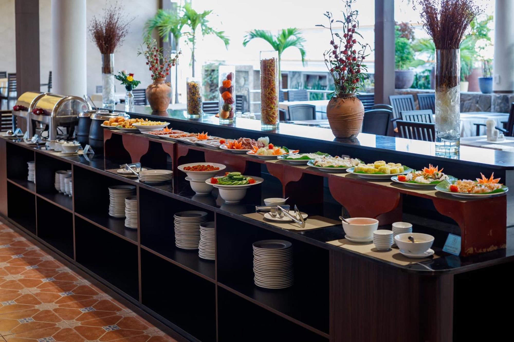 Le Aqua Resort & Spa Phan Thiet - Swiss Village Resort & Spa Mui Ne Exterior photo