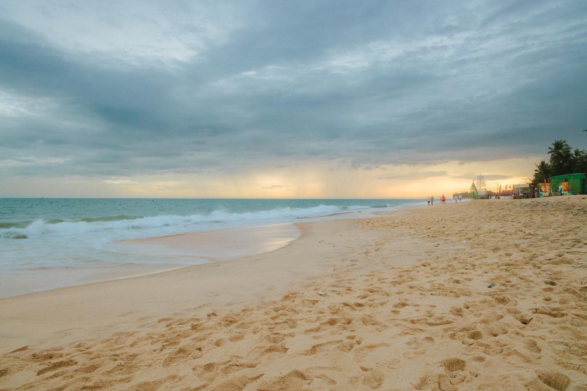 Le Aqua Resort & Spa Phan Thiet - Swiss Village Resort & Spa Mui Ne Exterior photo