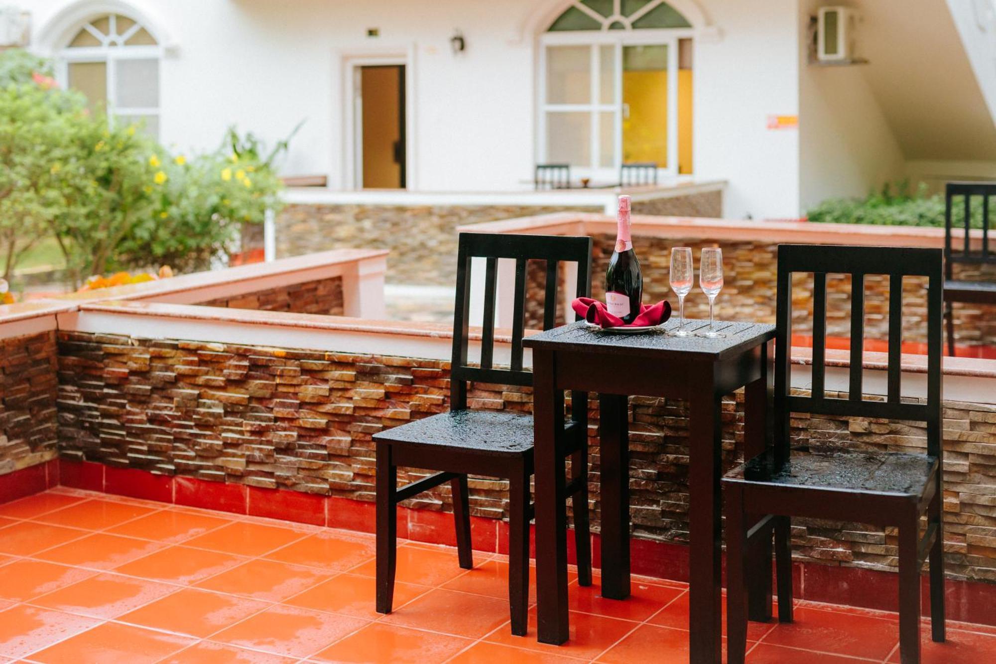 Le Aqua Resort & Spa Phan Thiet - Swiss Village Resort & Spa Mui Ne Exterior photo